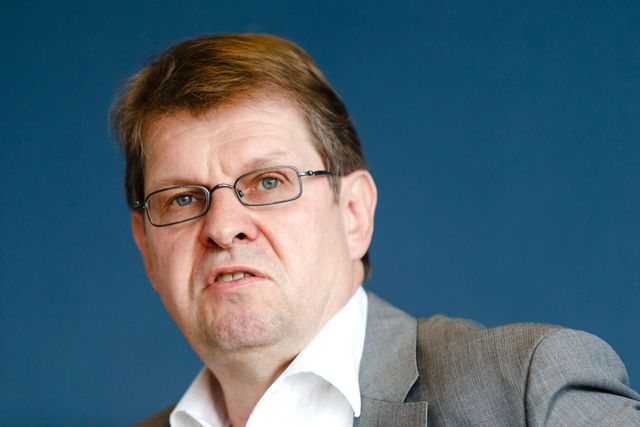 Ralf Stegner Schlaganfall – Faktencheck & Wahrheit hinter dem Gerücht ralf stegner schlaganfall
